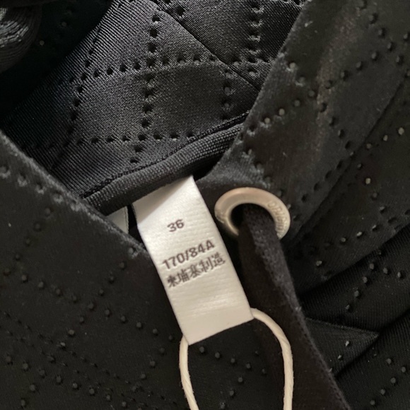 Rare Adidas striped sweatshirt hoodie - Picture 8 of 9